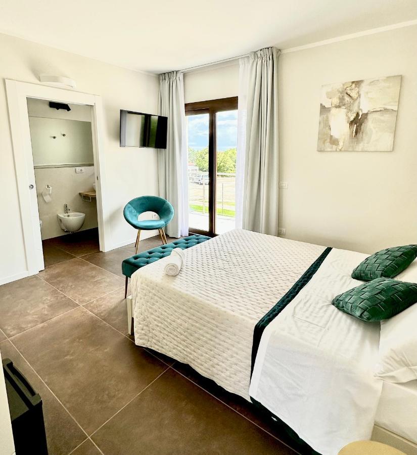 Karasole Otel San Teodoro  Dış mekan fotoğraf