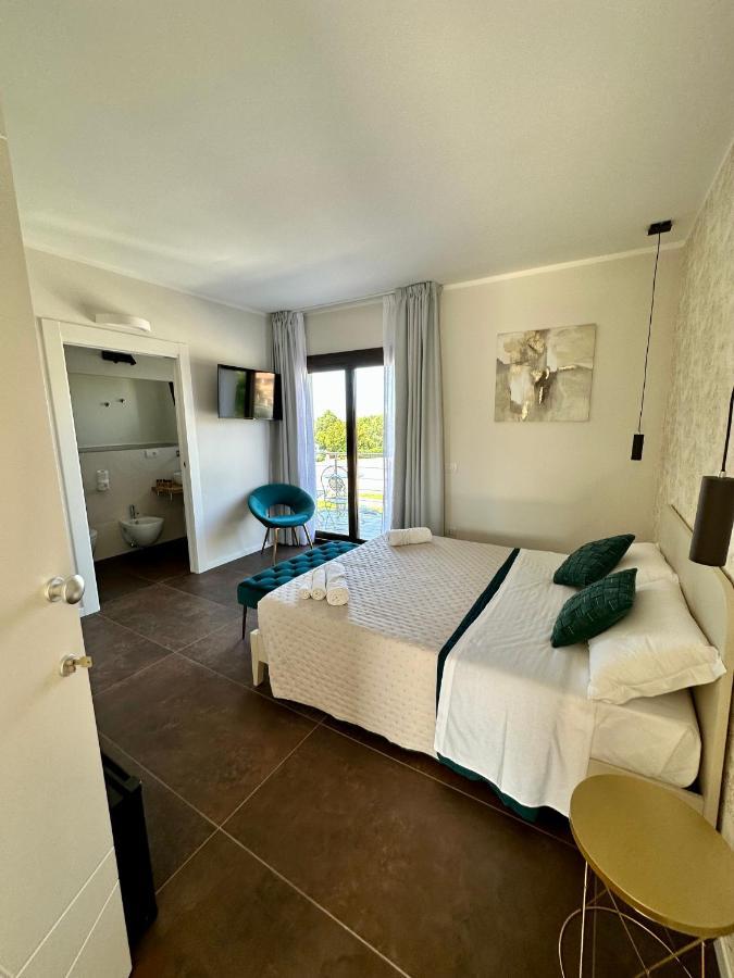 Karasole Otel San Teodoro  Dış mekan fotoğraf